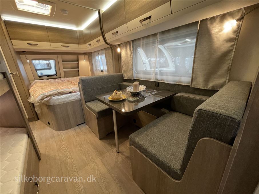 Hobby Prestige 720 UKFe